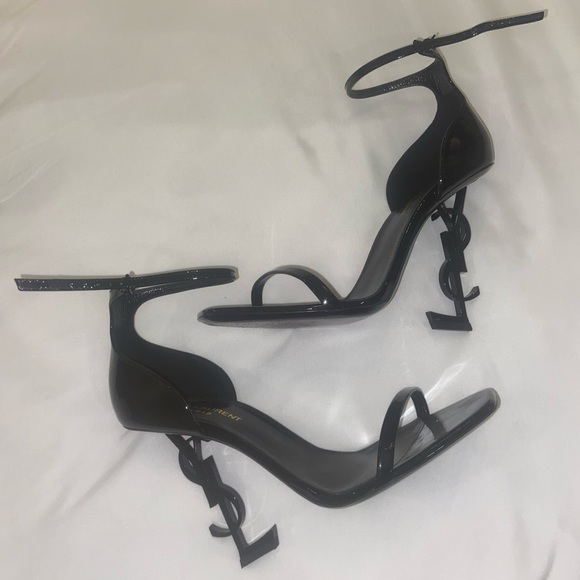 Yves Saint Laurent Shoes - YSL HEELS OPYUM SANDALS IN BLACK PATENT LEATHER SZ 39 Worn1x OGBOX